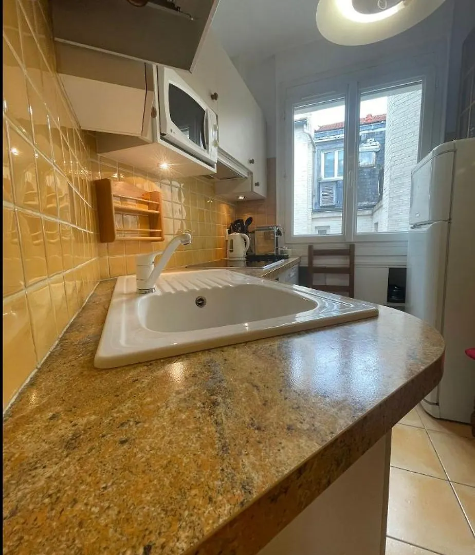 Appartement Avec Terrasse 14 Eme París Apartamento