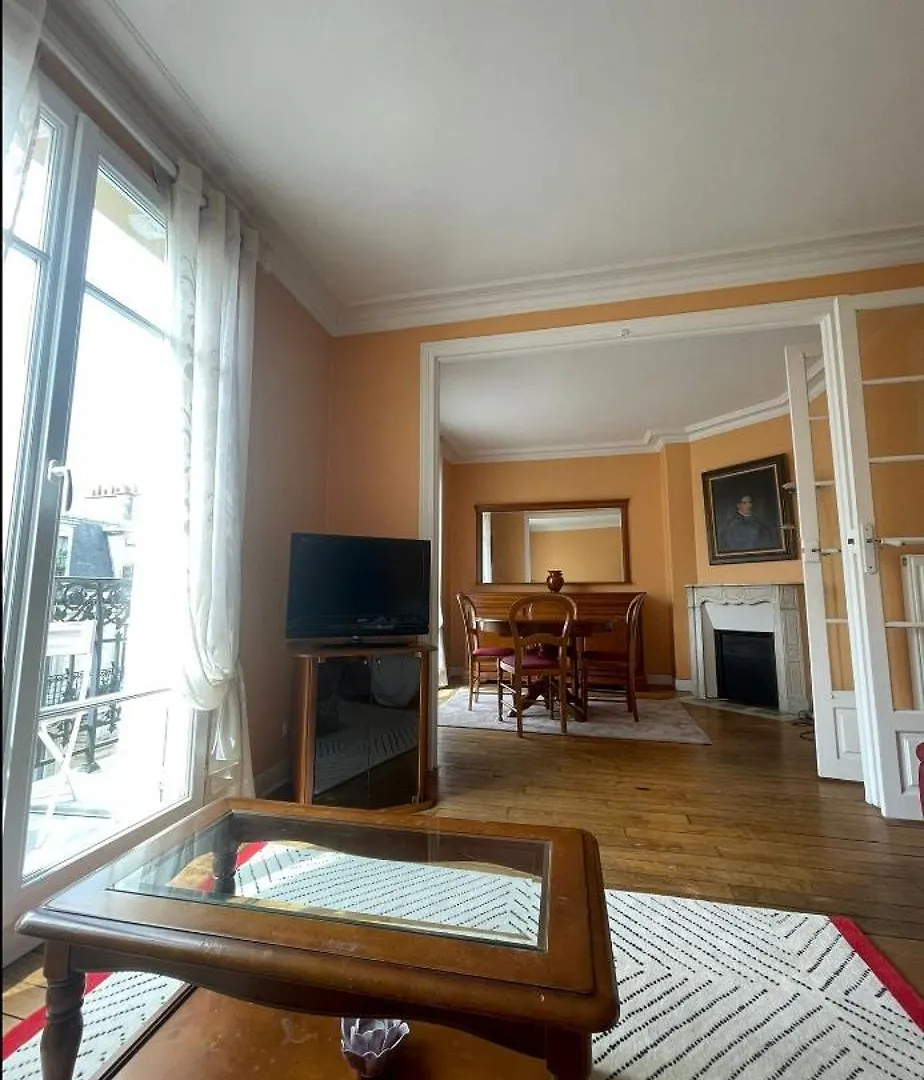 Apartamento Appartement Avec Terrasse 14 Eme París